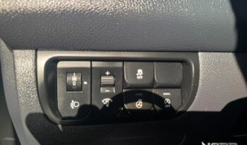 KIA Rio  | FWD (przód) | Manualna | 85 KM | Srebrny full