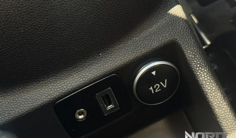 FORD EcoSport  | FWD (przód) | Manualna | 140 KM | Biały full