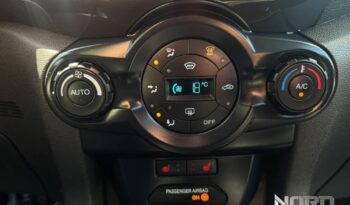 FORD EcoSport  | FWD (przód) | Manualna | 140 KM | Biały full