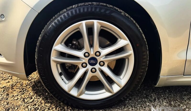 FORD Mondeo  | 4×4 (stały) | Automatyczna | 180 KM | Srebrny full