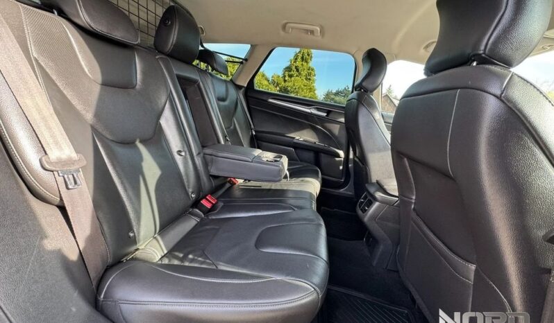 FORD Mondeo  | 4×4 (stały) | Automatyczna | 180 KM | Srebrny full