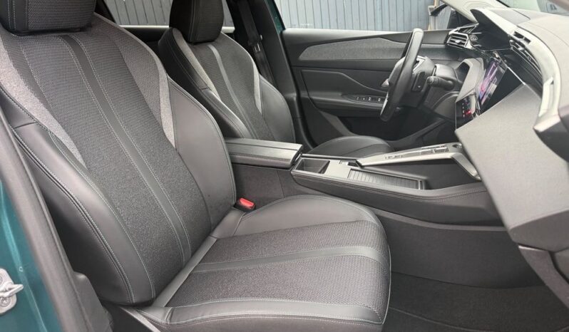 PEUGEOT 308  | FWD (przód) | Automatyczna | 131 KM | Zielony full