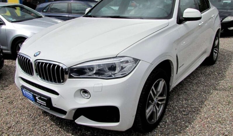 BMW X6 M | 4×4 (doł. automatycznie) | Automatyczna | 313 KM | Biały full