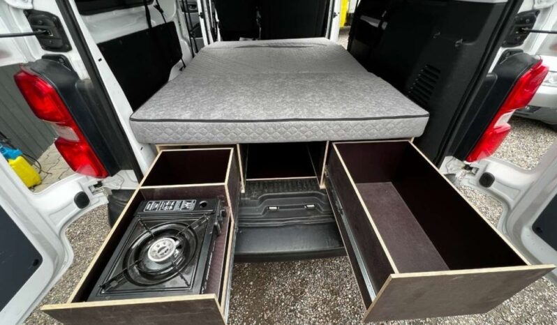 TOYOTA ProAce | FWD (przód) | Manualna | 120 KM | Srebrny