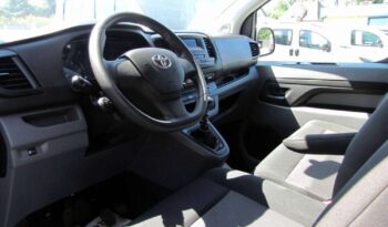 TOYOTA ProAce | FWD (przód) | Manualna | 120 KM | Srebrny full