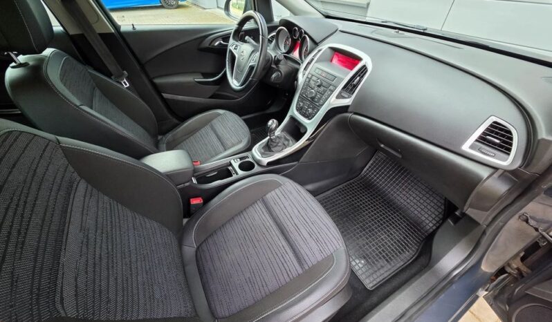 OPEL Astra | FWD (przód) | Manualna | 140 KM | Szary full