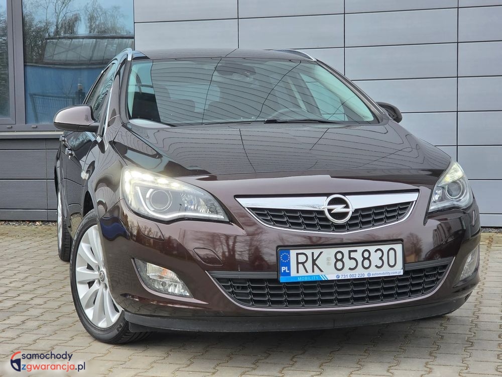 Opel Astra | Fwd (Przód) | Automatyczna | 140 Km | Brązowy