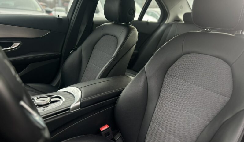 Mercedes C 220 | tylny | Automatyczna | 194 KM | Czarny full