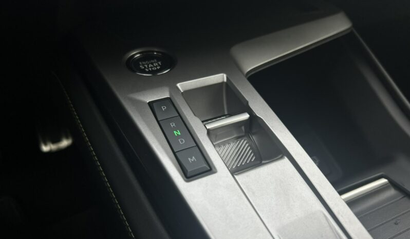 PEUGEOT 308  | przedni | Automatyczna | 130 KM | bialy full