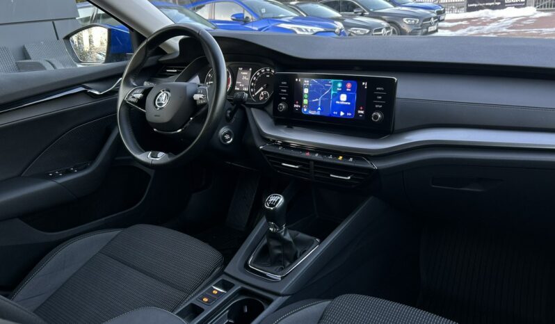 SKODA Octavia  | przedni | Manualna | 110 KM | Niebieski full