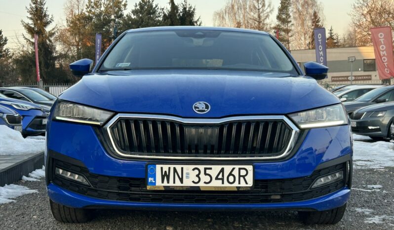 SKODA Octavia  | przedni | Manualna | 110 KM | Niebieski full