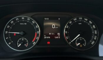 SKODA Octavia  | przedni | Automatyczna | 150 KM | Czarny full