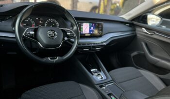SKODA Octavia  | przedni | Automatyczna | 150 KM | Czarny full