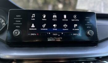 SKODA Octavia  | przedni | Automatyczna | 150 KM | Czarny full