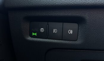 SKODA Octavia  | przedni | Automatyczna | 150 KM | Czarny full