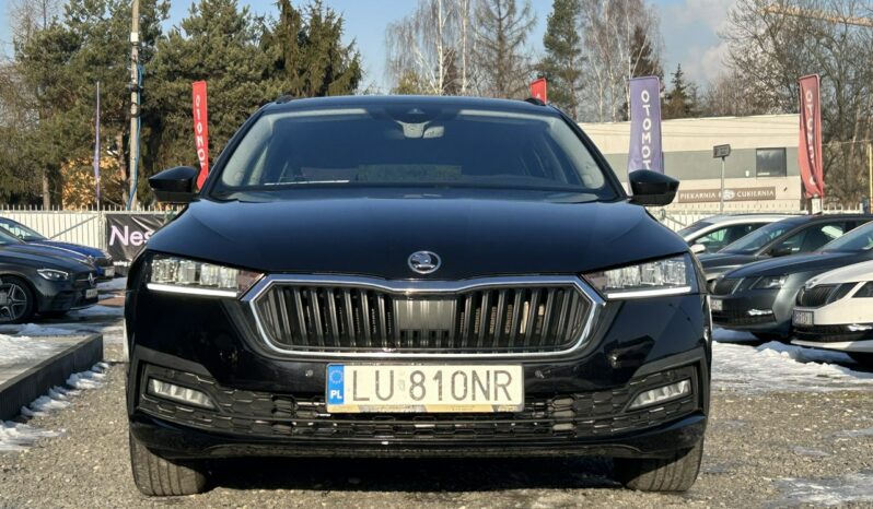 SKODA Octavia  | przedni | Automatyczna | 150 KM | Czarny full