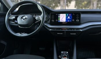 SKODA Octavia  | przedni | Automatyczna | 150 KM | Czarny full