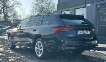 SKODA Octavia  | przedni | Automatyczna | 150 KM | Czarny full