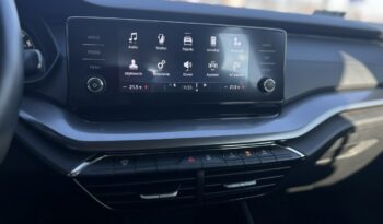 SKODA Octavia  | przedni | Automatyczna | 110 KM | Niebieski full