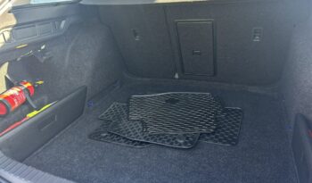 SKODA Octavia  | przedni | Automatyczna | 110 KM | Niebieski full