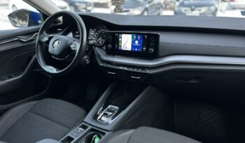 SKODA Octavia  | przedni | Automatyczna | 110 KM | Niebieski full