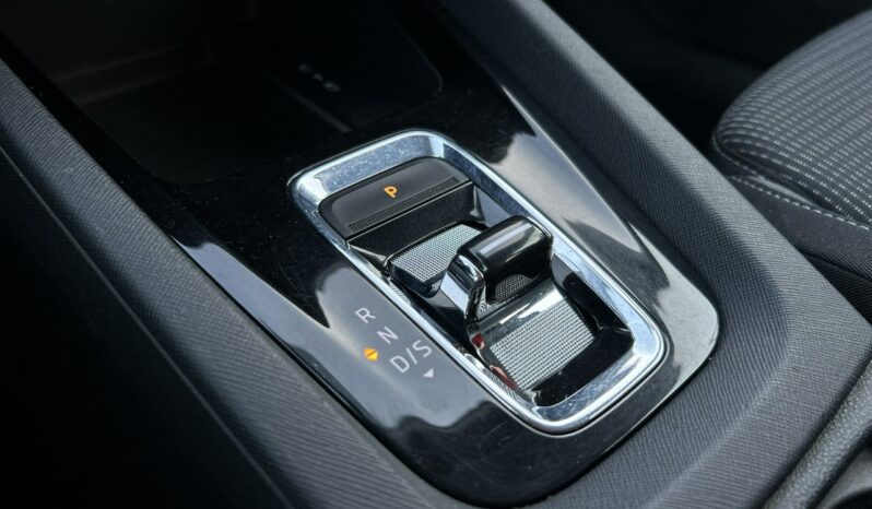 SKODA Octavia  | przedni | Automatyczna | 110 KM | Niebieski full