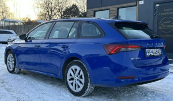 SKODA Octavia  | przedni | Automatyczna | 110 KM | Niebieski full