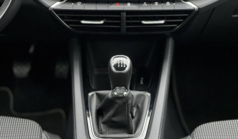 SKODA Octavia  | przedni | Manualna | 115 KM | bialy full