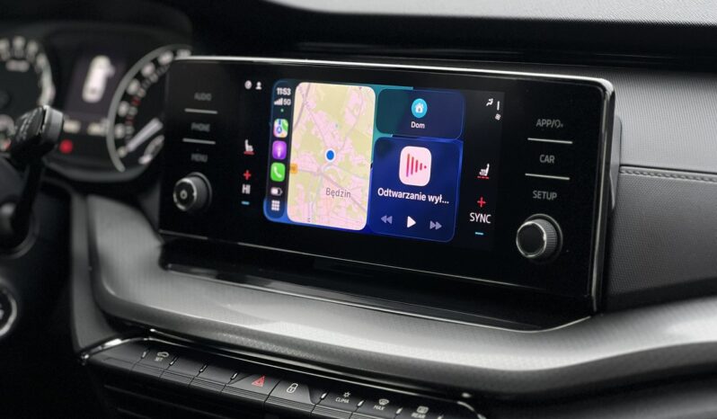 SKODA Octavia  | przedni | Manualna | 115 KM | bialy full