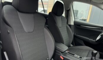 SKODA Octavia  | przedni | Manualna | 115 KM | bialy full