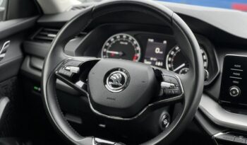 SKODA Octavia  | przedni | Manualna | 115 KM | bialy full