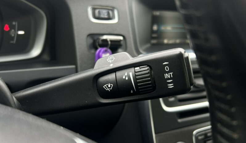 VOLVO S60  | przedni | Manualna | 150 KM | Czarny full