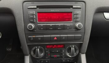 AUDI A3  | FWD (przód) | Manualna | 125 KM | niebieski ciemny full