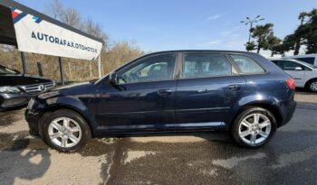 AUDI A3  | FWD (przód) | Manualna | 125 KM | niebieski ciemny full