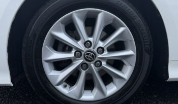 TOYOTA Corolla  | przedni | Automatyczna | 125 KM | bialy full