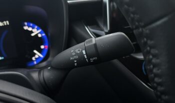 TOYOTA Corolla  | przedni | Automatyczna | 125 KM | bialy full