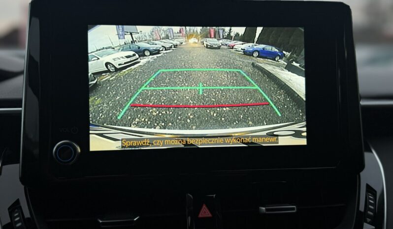 TOYOTA Corolla  | przedni | Automatyczna | 125 KM | bialy full