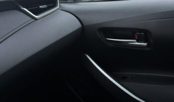 TOYOTA Corolla  | przedni | Automatyczna | 125 KM | bialy full