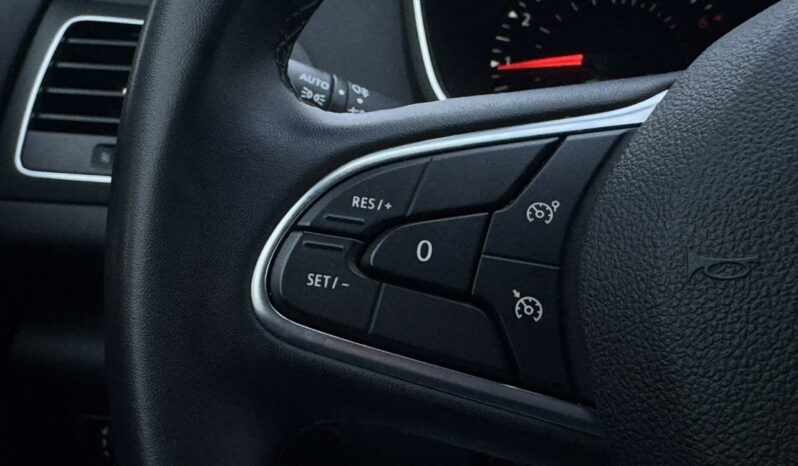 RENAULT Megane  | przedni | Manualna | 140 KM | bialy full