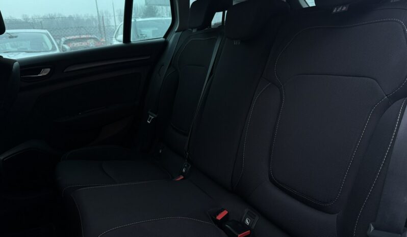 RENAULT Megane  | przedni | Manualna | 140 KM | bialy full