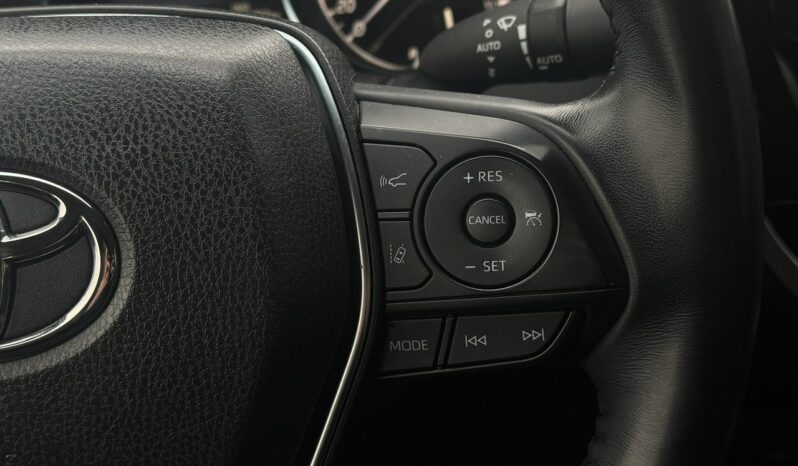 TOYOTA Camry | przedni | Automatyczna | 218 KM | Bordowy full