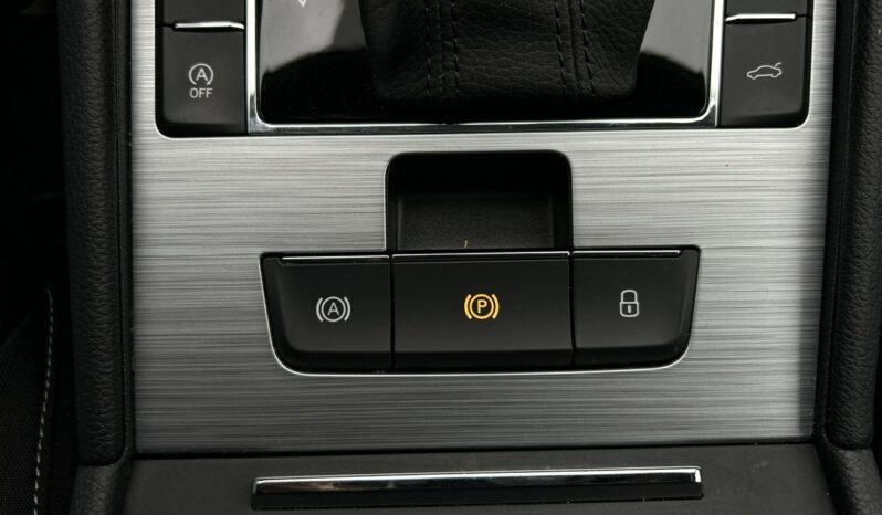 SKODA Superb  | przedni | Automatyczna | 150 KM | Szary full