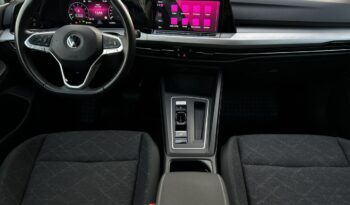 VOLKSWAGEN Golf  | przedni | Automatyczna | 150 KM | bialy full