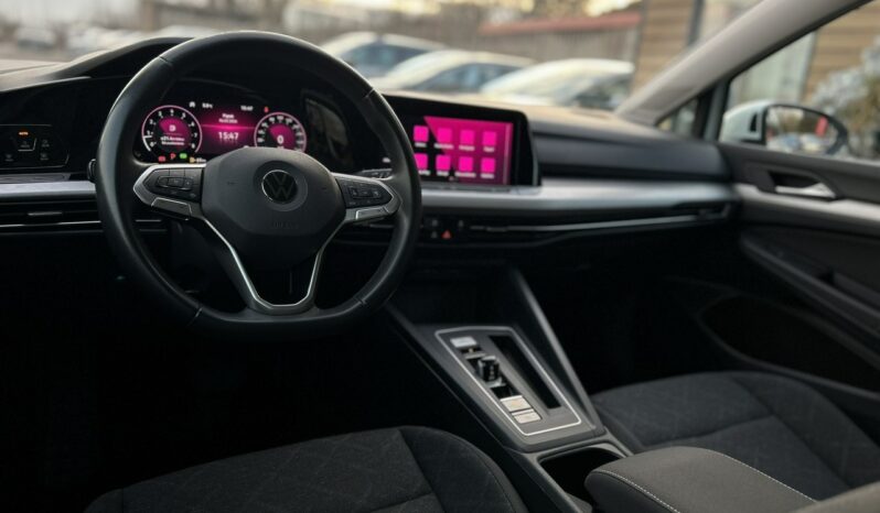 VOLKSWAGEN Golf  | przedni | Automatyczna | 150 KM | bialy full