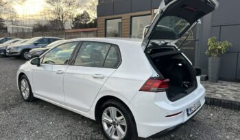 VOLKSWAGEN Golf  | przedni | Automatyczna | 150 KM | bialy full