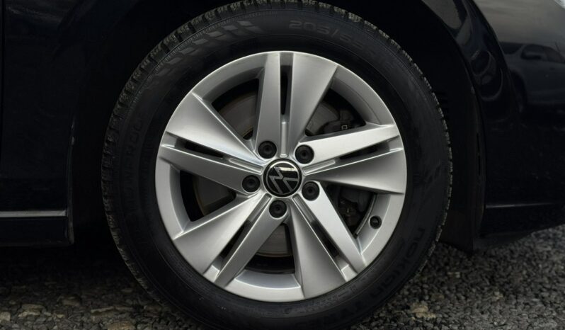 VOLKSWAGEN Golf  | przedni | Automatyczna | 115 KM | Szary full