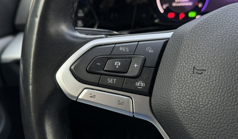 VOLKSWAGEN Golf  | przedni | Automatyczna | 115 KM | Szary full