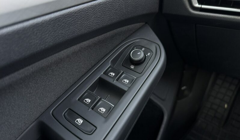 VOLKSWAGEN Golf  | przedni | Automatyczna | 115 KM | Szary full