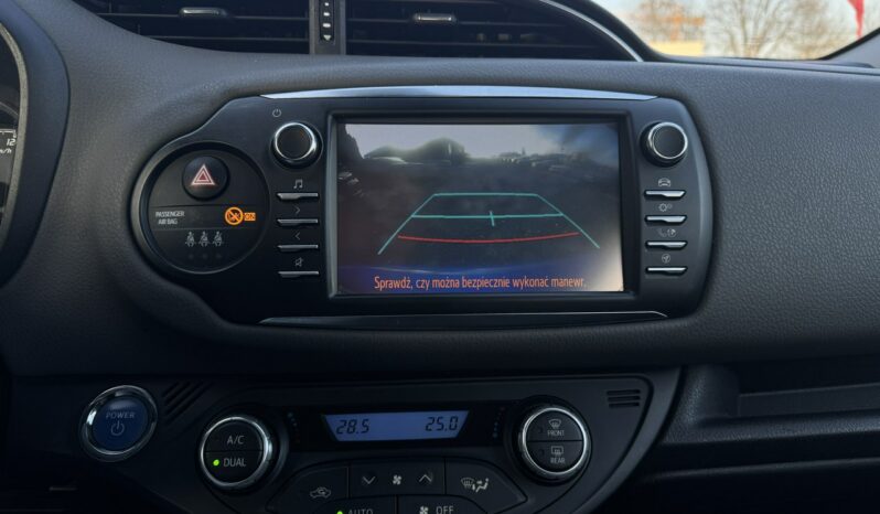 TOYOTA Yaris  | przedni | automatyczna_bezstopniowa | 100 KM | Niebieski full