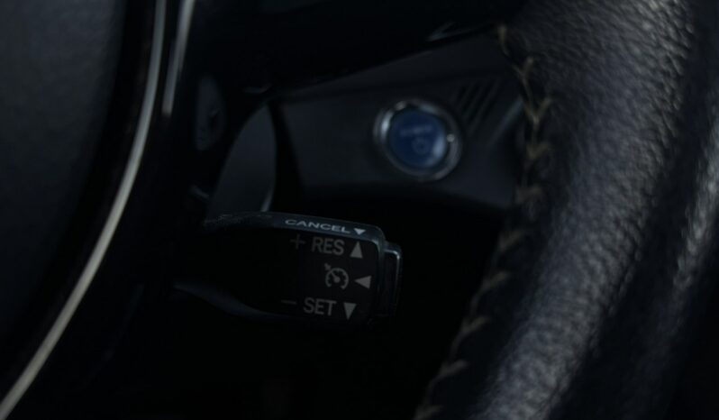 TOYOTA Yaris  | przedni | automatyczna_bezstopniowa | 100 KM | Niebieski full